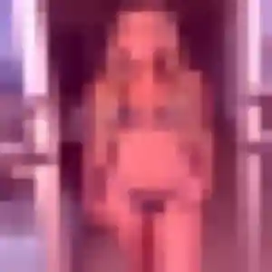 Zawadi, 40 ans, connectée à Acq pour une rencontre coquine