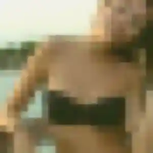 Titilayo, 21 ans, connectée à Aiguefonde pour une rencontre coquine