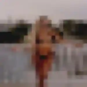 Photo privée de Adja, 34 ans à Aigues-Vives - rencontre sans lendemain