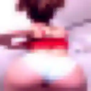 Photo privée de Affoué, 37 ans à Albi - rencontre sans lendemain