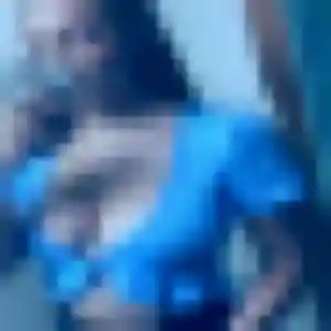 Audrey (43 ans) à Alex propose une rencontre rapidement