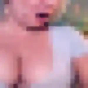 Sexy Axelle, 27 ans à Allauch - découvrir son profil