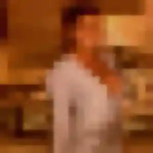 Upendo, 20 ans, connectée à Alsting pour un rencontre adulte