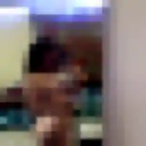 Christelle, 40 ans, cherche un rencontre adulte à Ambierle
