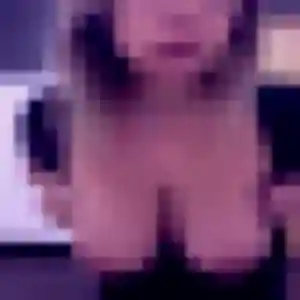 Photo de Madeleine à Ambierle (41 ans) - rencontre adulte anonyme