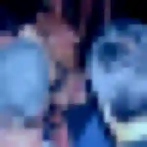 Rejoins Favour, 25 ans à Angers en privé