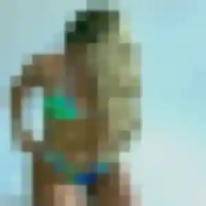Obiageli, 21 ans, en ligne à Anjoutey pour un rencontre adulte