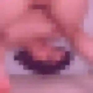 Photo privée de Ablavi, 25 ans à Anneville-Ambourville - rencontre coquine