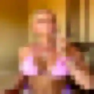 Photo sexy de Miriam, 20 ans à Araules - rencontre coquine