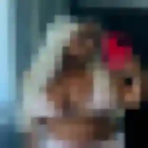 Nadège, 20 ans, veut un rencontre adulte à Arbin