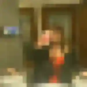 Esi, fille de 35 ans propose rencontre adulte à Arbus