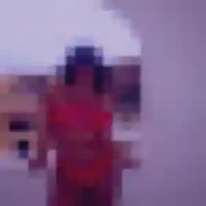 Efua (42 ans) à Archettes attend une rencontre ce soir