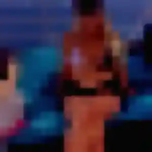 Modupe (28 ans) à Archingeay attend une rencontre maintenant