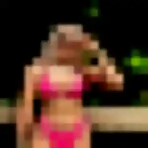 Bola, 32 ans, connectée à Arçon pour un rencontre adulte