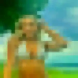 Faustine, 32 ans, connectée à Arquenay pour une rencontre coquine