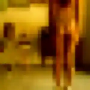Bérénice, 27 ans, connectée à Arzon pour un rencontre adulte