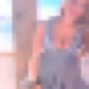 Charmante Afi, 21 ans à Aspach - voir sa photo