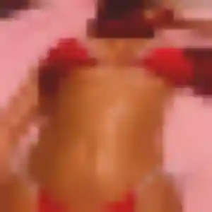 Photo de Abibatou à Athée (34 ans) - rencontre adulte discret