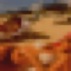 Kafui, 20 ans, connectée à Attin pour un rencontre adulte