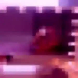 Naïma, femme de 25 ans propose rencontre adulte à Auray