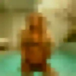 Afi, 20 ans, connectée à Aurillac pour un rencontre adulte