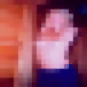 Rencontre Funke, 25 ans à Ausson en privé