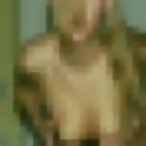 Contacte Malika, 33 ans à Authie gratuitement