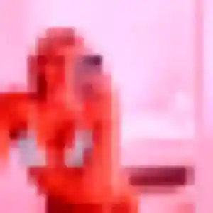 Evelyne, fille de 22 ans cherche rencontre adulte à Autry-le-Châtel