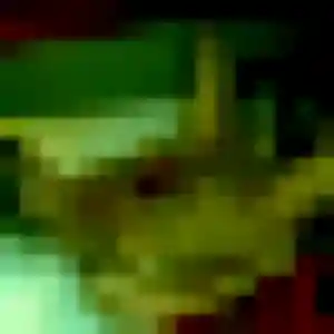 Découvre Philippine, 35 ans à Avion gratuitement