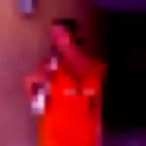 Nicole (37 ans) à Avril attend une rencontre maintenant