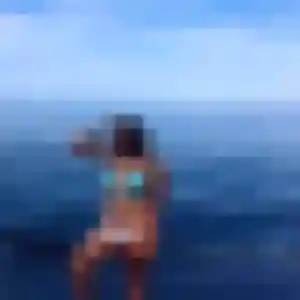Photo de Zuri à Avril (29 ans) - rencontre adulte sans inscription