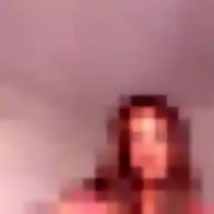 rencontre adulte à Aÿ-Champagne : photo de Adja, 20 ans - accès libre