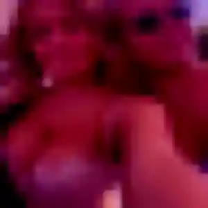 Photo de Lou à Aydat (37 ans) - rencontre adulte anonyme