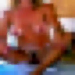 Joy, 38 ans, connectée à Ayron pour un rencontre adulte