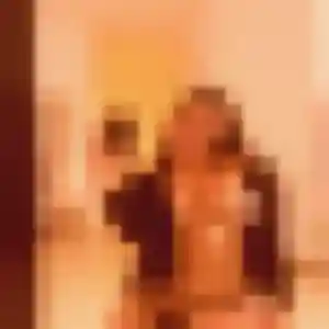 Belle Precious, 19 ans à Azé - voir sa photo