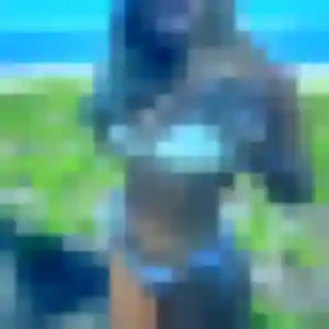 Roxane, fille de 42 ans propose rencontre adulte à Bains-sur-Oust