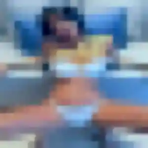 Sexy Laura, 21 ans à Baneins - découvrir son profil