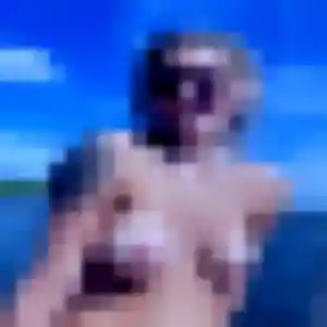 Rencontre Dorothée, 19 ans à Bannalec en privé