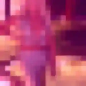 Roxane, 25 ans, veut un rencontre adulte à Barges