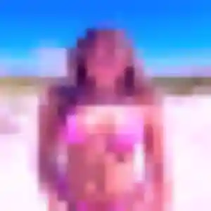 Rejoins Safi, 31 ans à Barsac en privé