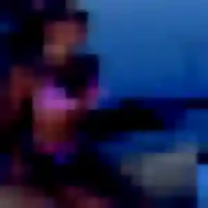 Découvre Laura, 19 ans à Bec-de-Mortagne en privé