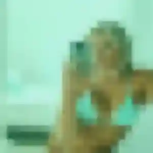 Photo de Irène à Béchy (20 ans) - rencontre adulte sans inscription