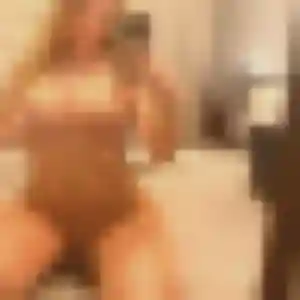 Contacte Ronke, 44 ans à Bédarieux gratuitement