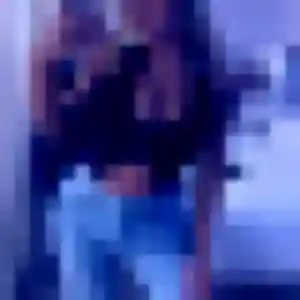 Photo de Laura à Bédoin (31 ans) - rencontre adulte anonyme