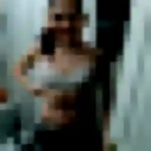 Rejoins Zélie, 29 ans à Bedous en privé