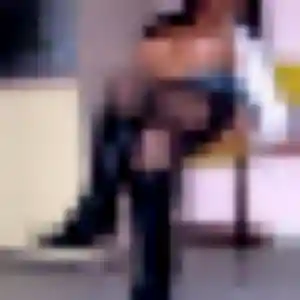 Photo sexy de Fatou, 43 ans à Béduer - plan discret