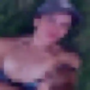 Farida (25 ans) à Bellac cherche un rencontre adulte aujourd'hui