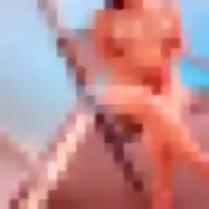 Profil de Déborah à Bertrange (25 ans) - rencontre adulte discret