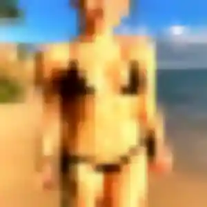 Akua de Bessèges, 22 ans - rencontre adulte sans lendemain