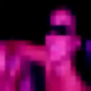 Rejoins Titilayo, 19 ans à Besson en privé